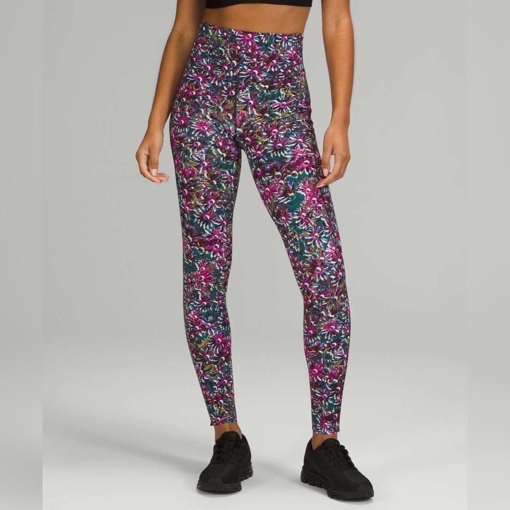 EUC Lululemon | Base Pace High-Rise Tight  28" * Brushed Size 4